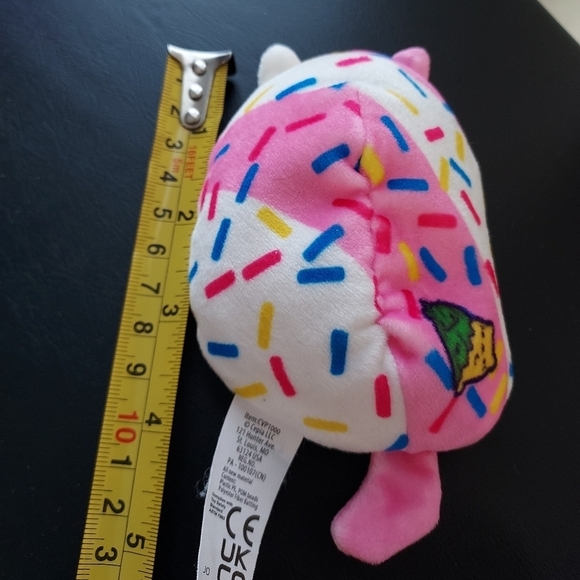 Cats VS Pickles Pawberry Twist Cat Small Beanbag Plush White/Pink - Picture 7 of 7